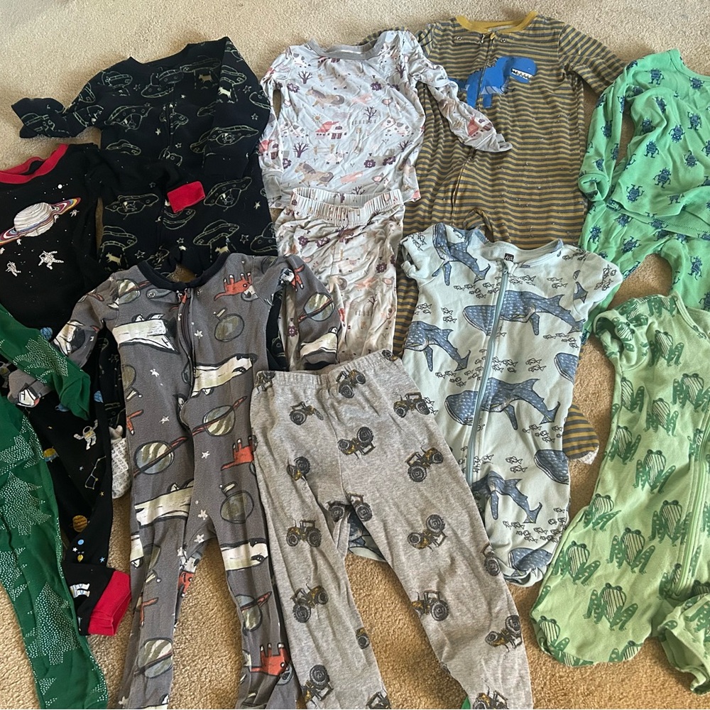 Boys 3T pajamas